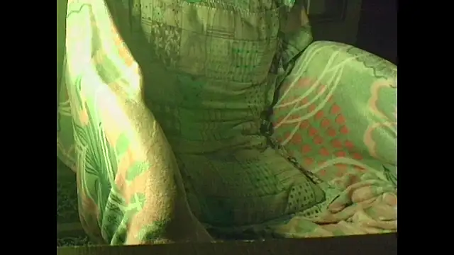 Snapshot of naaya27 chatting on 4, 1, 2025 naaya27 online show from 4, 1, 2025