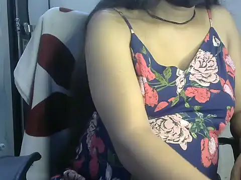 Naughty Nayra online show from 15, 2, 2025