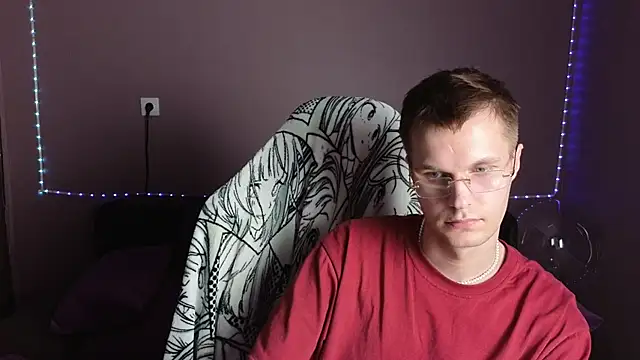 Snapshot of Leonnextdoor chatting on 30, 12, 2024 Leonnextdoor online show from 30, 12, 2024