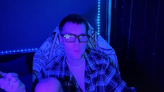 Snapshot of Leonnextdoor chatting on 16, 1, 2025 Leonnextdoor online show from 16, 1, 2025