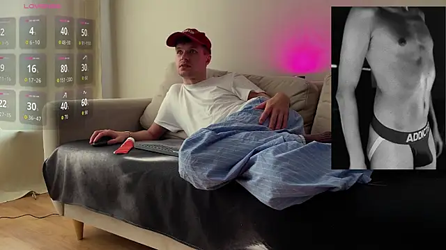 Snapshot of Leonnextdoor chatting on 11, 3, 2026 Leonnextdoor online show from 11, 3, 2026