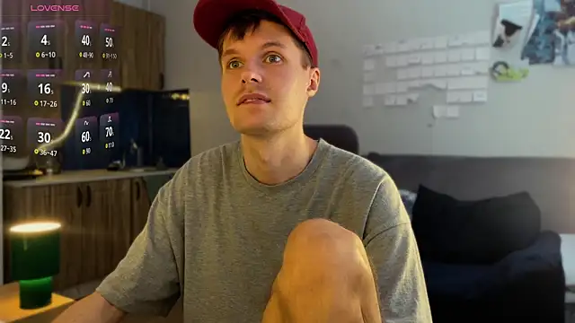 Snapshot of Leonnextdoor chatting on 20, 3, 2026 Leonnextdoor online show from 20, 3, 2026