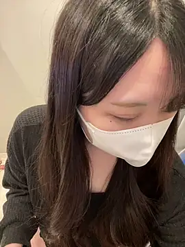 mina 0207 online show from 25, 2, 2026