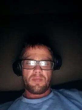 Snapshot of Tykessler34 chatting on 20, 10, 2025 Tykessler34 online show from 20, 10, 2025