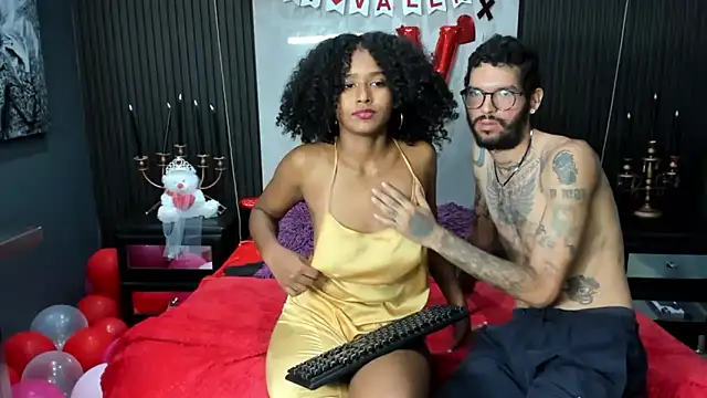 Snapshot of JenniferandBen chatting on 13, 2, 2025 JenniferandBen online show from 13, 2, 2025