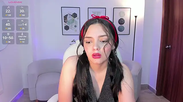 Snapshot of amelia_cherry chatting on 3, 3, 2025 amelia cherry online show from 3, 3, 2025