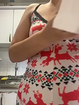 amelia cherry online show from 22, 10, 2025