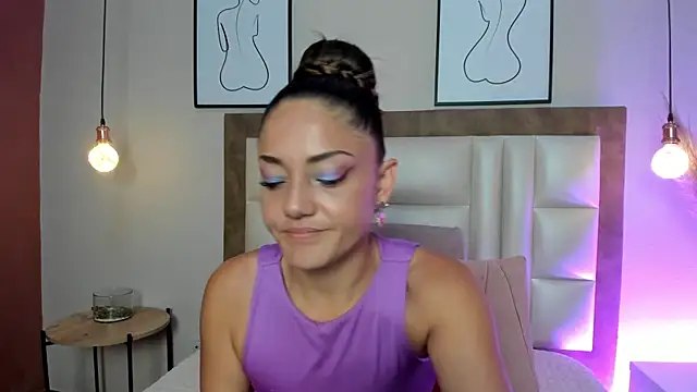 EloiseQuinn online show from 20, 12, 2025