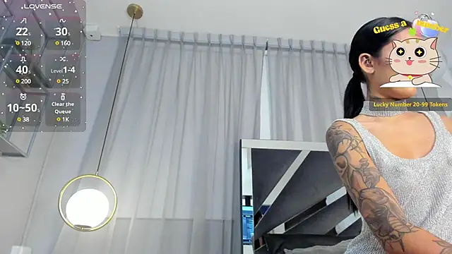 MAGIC SCARLET online show from 17, 1, 2025