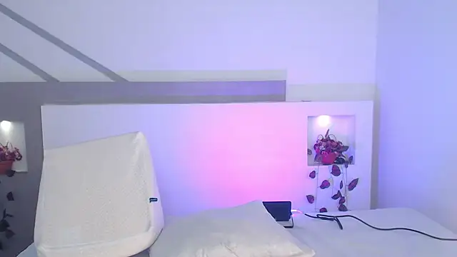 VenusEvans1 online show from 19, 2, 2025