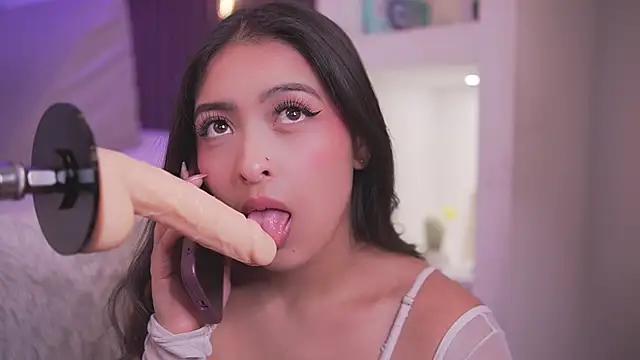 Camila dupont online show from 9, 5, 2026
