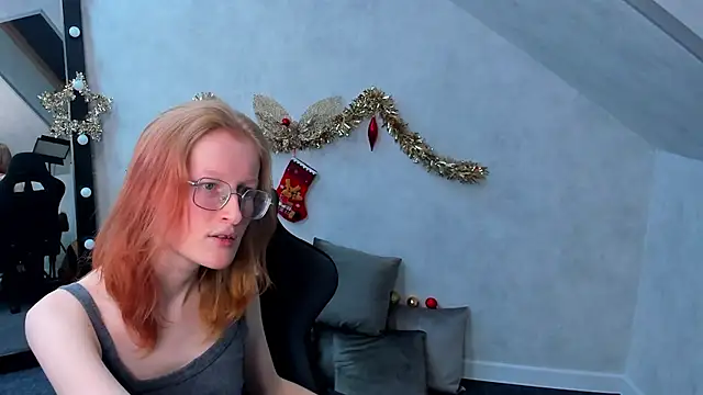 Snapshot of ElizabethHarpper chatting on 14, 1, 2025 ElizabethHarpper online show from 14, 1, 2025