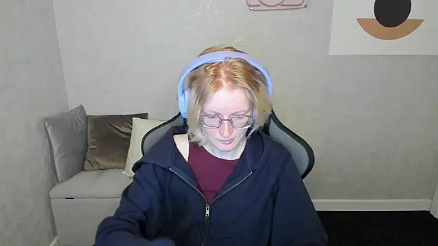 Snapshot of ElizabethHarpper chatting on 24, 9, 2025 ElizabethHarpper online show from 24, 9, 2025