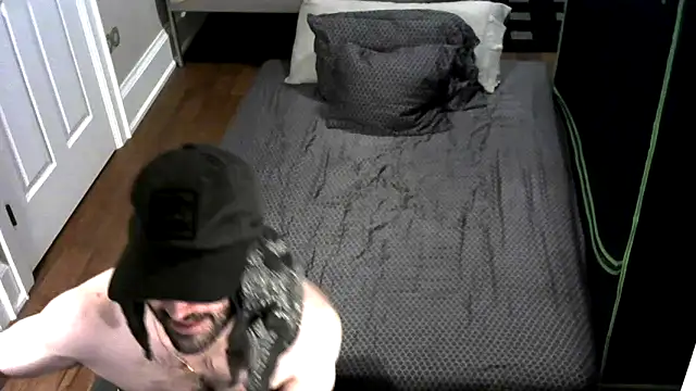 Snapshot of Faded-Solo chatting on 22, 2, 2025 Faded-Solo online show from 22, 2, 2025
