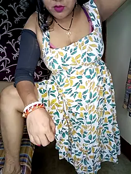 Hot muskaan online show from 30, 10, 2025