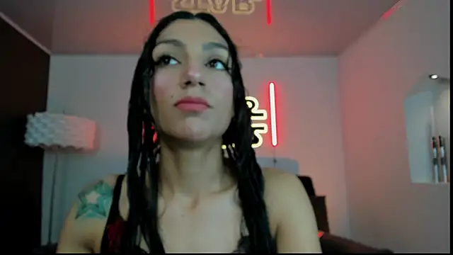 miss   evangeline online show from 8, 1, 2026