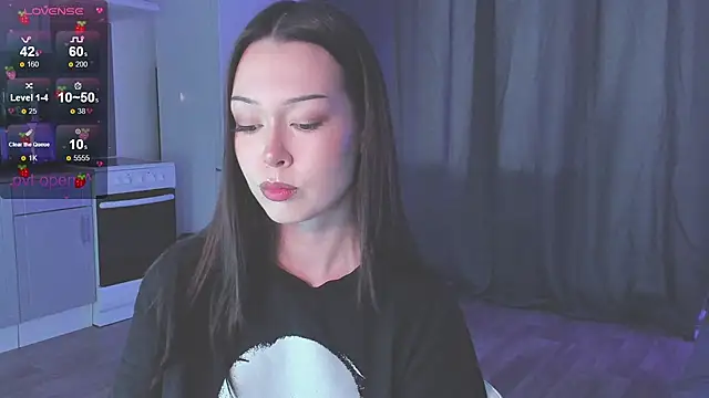 kittenrisha online show from 5, 12, 2025