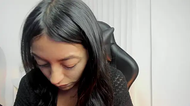 Snapshot of Xewa_ chatting on 28, 2, 2025 Xewa online show from 28, 2, 2025