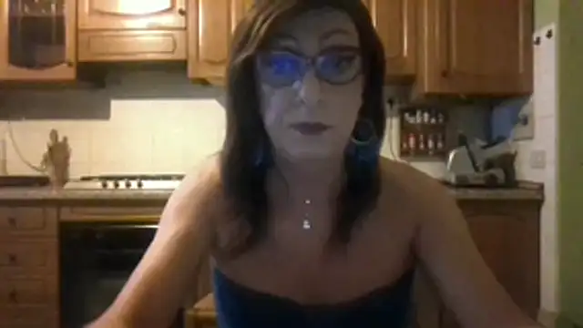 Snapshot of Tiabet chatting on 7, 7, 2026 Tiabet online show from 7, 7, 2026
