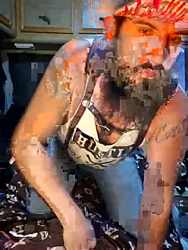 StruggleSnuggles online show from 21, 10, 2025