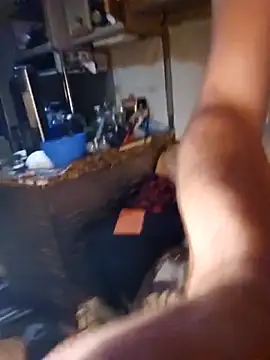 StruggleSnuggles online show from 16, 11, 2025