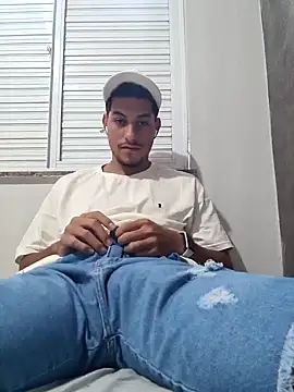 Snapshot of Babyandres93 chatting on 15, 1, 2025 Babyandres93 online show from 15, 1, 2025