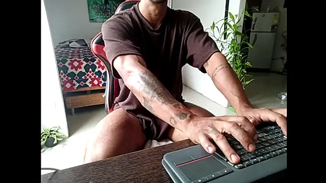 Adam Valenciia online show from 15, 6, 2026