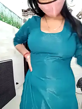 Snapshot of Best-Couple chatting on 14, 1, 2025 Best-Couple online show from 14, 1, 2025
