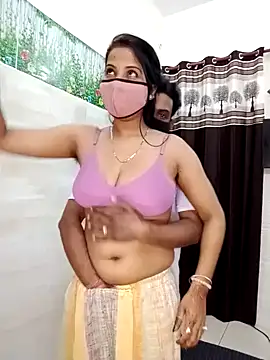 Snapshot of Best-Couple chatting on 22, 1, 2025 Best-Couple online show from 22, 1, 2025
