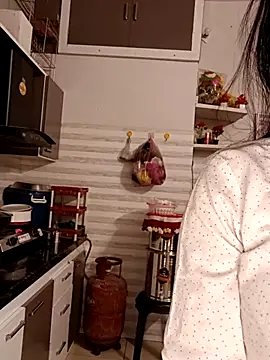 Snapshot of Best-Couple chatting on 21, 3, 2025 Best-Couple online show from 21, 3, 2025