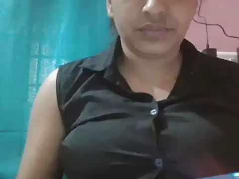 Hot-shanvi online show from 18, 3, 2025