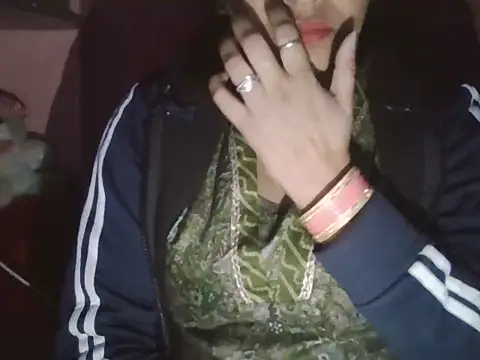 Snapshot of Hot-shanvi chatting on 7, 1, 2026 Hot-shanvi online show from 7, 1, 2026