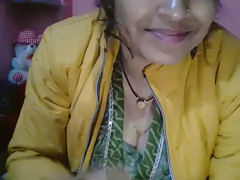 Snapshot of Hot-shanvi chatting on 14, 1, 2026 Hot-shanvi online show from 14, 1, 2026