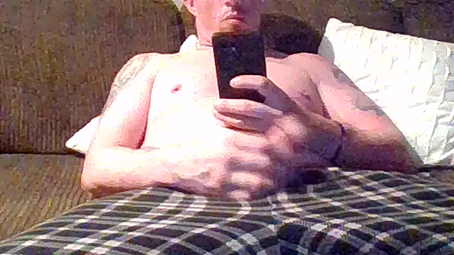 nickatnite1227 online show from 18, 4, 2026