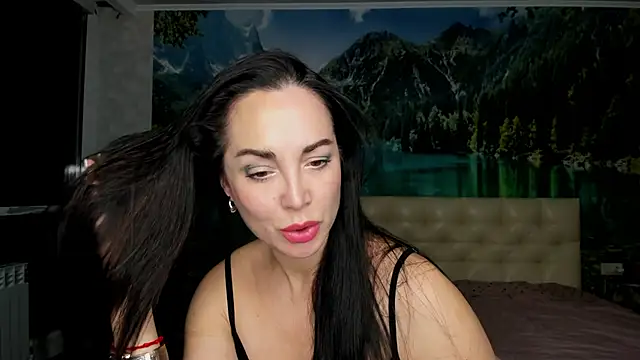 Snapshot of Monica_Weiss chatting on 16, 3, 2025 Monica Weiss online show from 16, 3, 2025