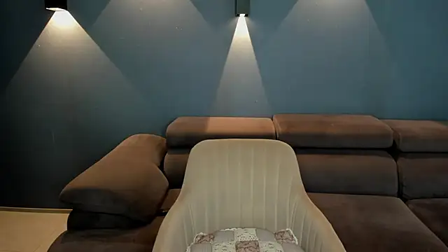 Snapshot of Monica_Weiss chatting on 17, 3, 2025 Monica Weiss online show from 17, 3, 2025