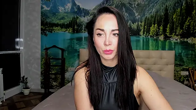 Snapshot of Monica_Weiss chatting on 19, 3, 2025 Monica Weiss online show from 19, 3, 2025