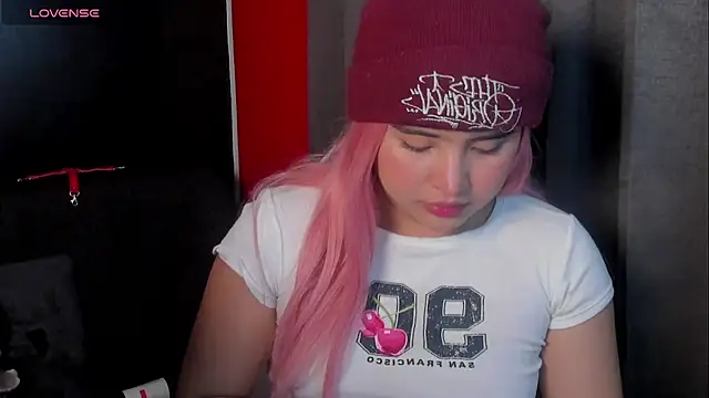 michell petty01 online show from 30, 1, 2025