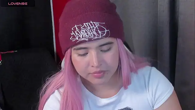 michell petty01 online show from 30, 1, 2025