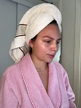 Snapshot of Anaruso chatting on 25, 9, 2025 Anaruso online show from 25, 9, 2025