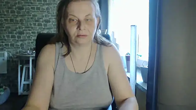 Sweet Phoenix online show from 11, 10, 2025