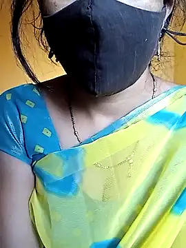 lovelygirl4567 online show from 7, 1, 2025