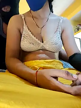 lovelygirl4567 online show from 30, 1, 2025