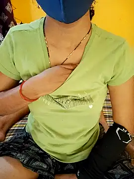 lovelygirl4567 online show from 3, 2, 2025