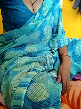 lovelygirl4567 online show from 6, 2, 2025