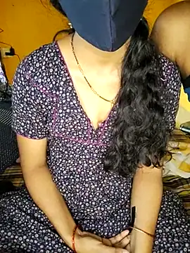 lovelygirl4567 online show from 8, 2, 2025