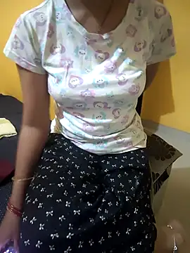 Snapshot of lovelygirl4567 chatting on 18, 9, 2025 lovelygirl4567 online show from 18, 9, 2025