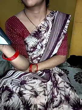 Snapshot of lovelygirl4567 chatting on 6, 10, 2025 lovelygirl4567 online show from 6, 10, 2025