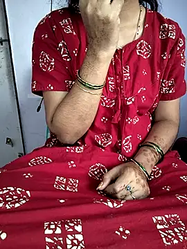 Snapshot of lovelygirl4567 chatting on 19, 1, 2026 lovelygirl4567 online show from 19, 1, 2026