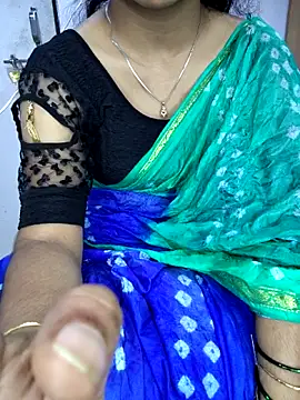 Snapshot of lovelygirl4567 chatting on 5, 2, 2026 lovelygirl4567 online show from 5, 2, 2026